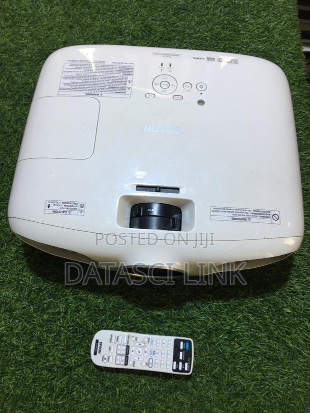 Epson Home Theater Projector photo 4