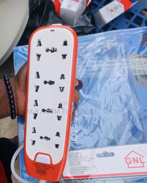 Brand New 4 Socket Extension Board. · Photo 2