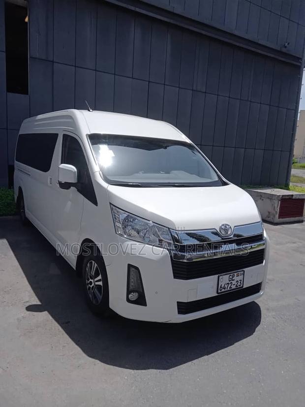Car Rentals - 14 Seats Bus for Rent in Ghana. TOYOTA HIACE · Photo 3