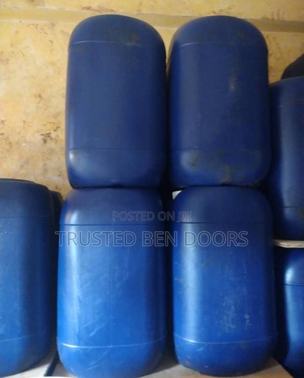 Quality Hydrochloric Acid For Cleaning Tiles (40kg) · Photo 2