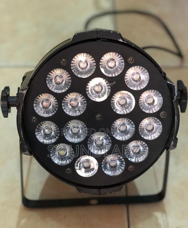 24*10W 4 in 1 RGBW LED Par Light · Photo 2