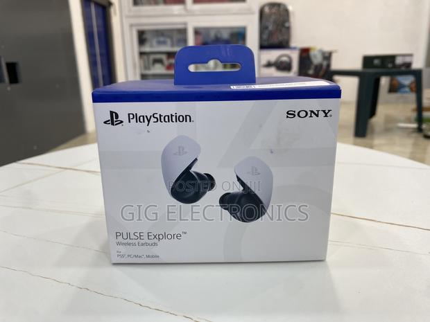 Playstation Pulse Explore Earbuds · Photo 2