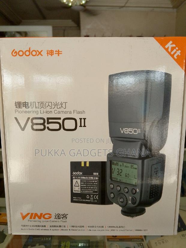 Godox V850ii Speedlight · Photo 2