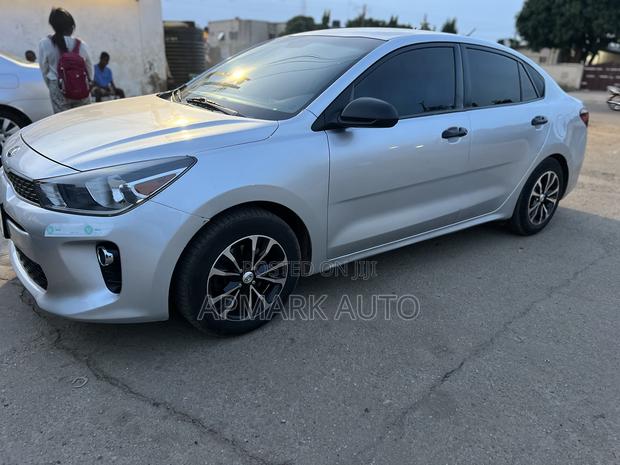 Kia Rio EX Sedan 2018 Silver photo 5