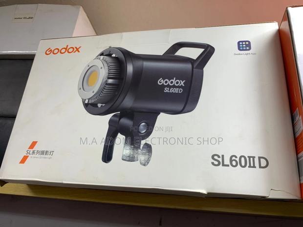 Long Lasting Godox SL60IID Led Video Light. · Photo 2