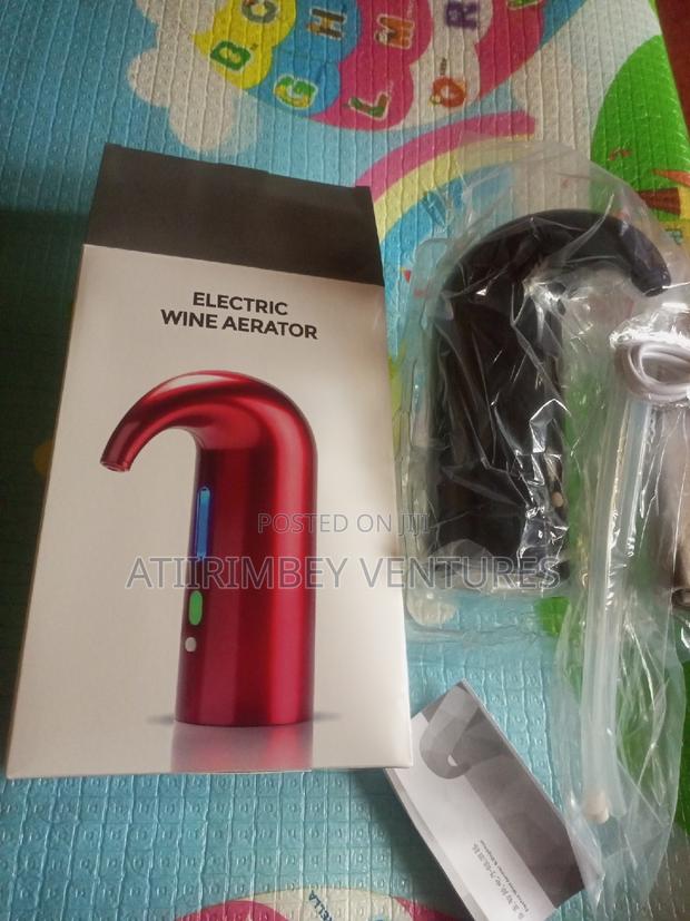 USB Rechargeable Wine Dispenser or Aerator photo 3