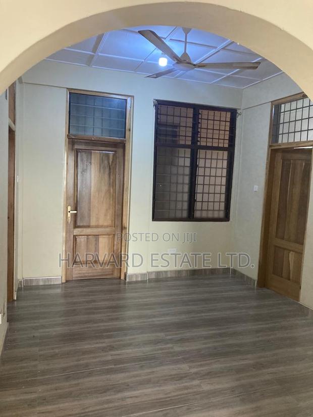 3bdrm Apartment in Tech Appiadu Knust, Kumasi Metropolitan for rent photo 6