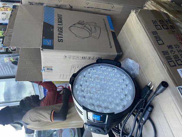 Crystal Face Stage Lights 54 Lamps at Wholesale Prices photo 5