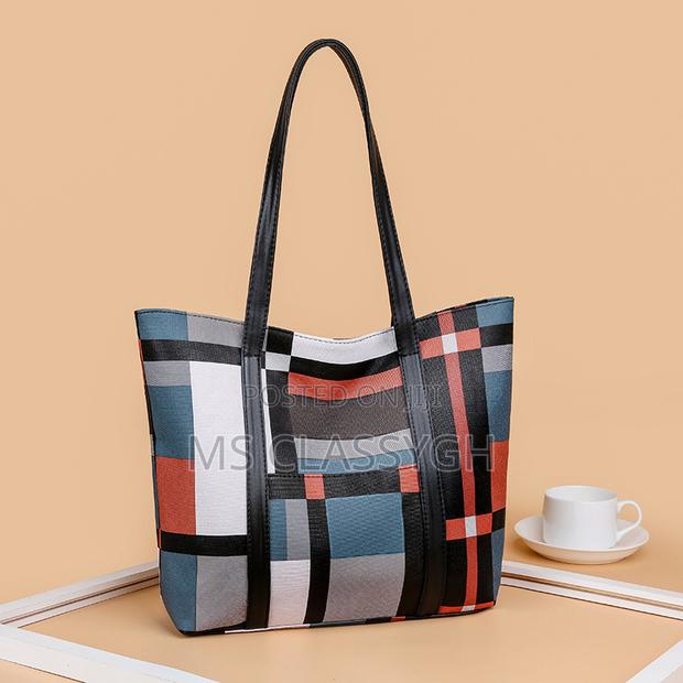 Casual Large Capacity Handbag Totes for Women Big Size Pu Le · Photo 3