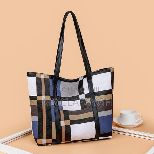 Casual Large Capacity Handbag Totes for Women Big Size Pu Le · Photo 4
