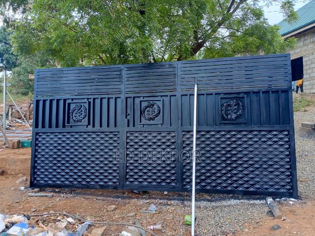 G Nyame Metal Design Gate