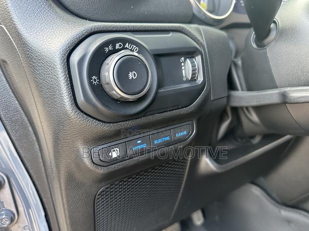 Jeep Wrangler 2023 Gray