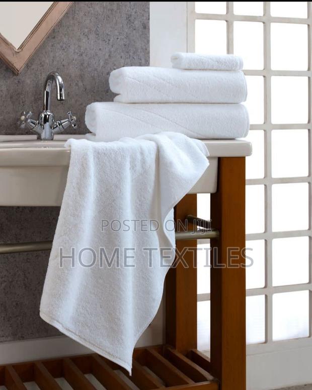 Soft and Sweet White Bath Towels · Photo 2