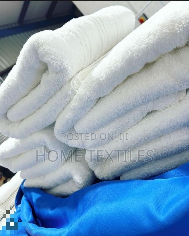 White Hotel Towels Large Size 70*140cm · Photo 2