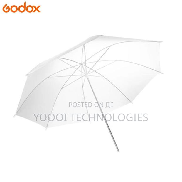 112cm White Translucent Soft Light Umbrella · Photo 1