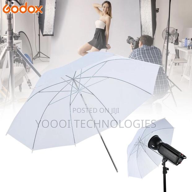 112cm White Translucent Soft Light Umbrella · Photo 4