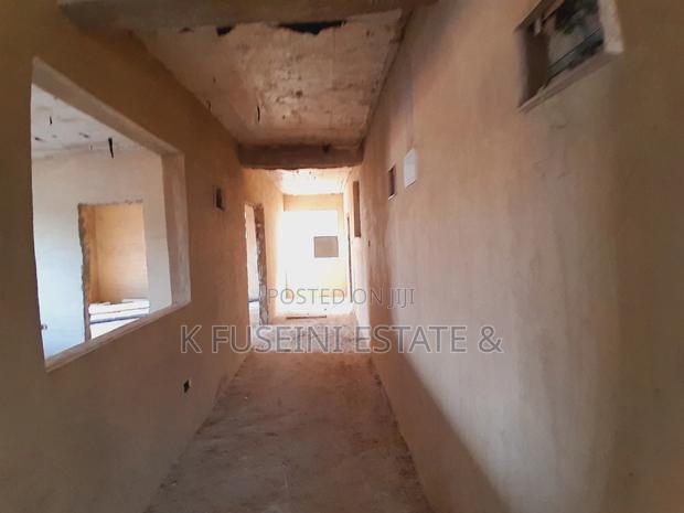 12 Bedrooms Apartment For Sale At Kenyasi Adwumam, Kumasi photo 3