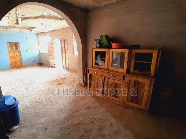 12 Bedrooms Apartment For Sale At Kenyasi Adwumam, Kumasi photo 6