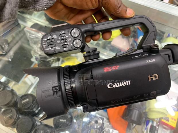 Canon Xa30 Professional Camcorder(Refurbished). · Photo 2