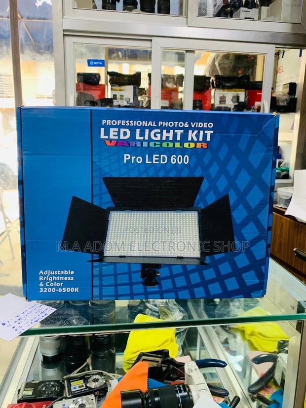 High Quality Pro Led 600 Photo Video Light Kit. · Photo 2