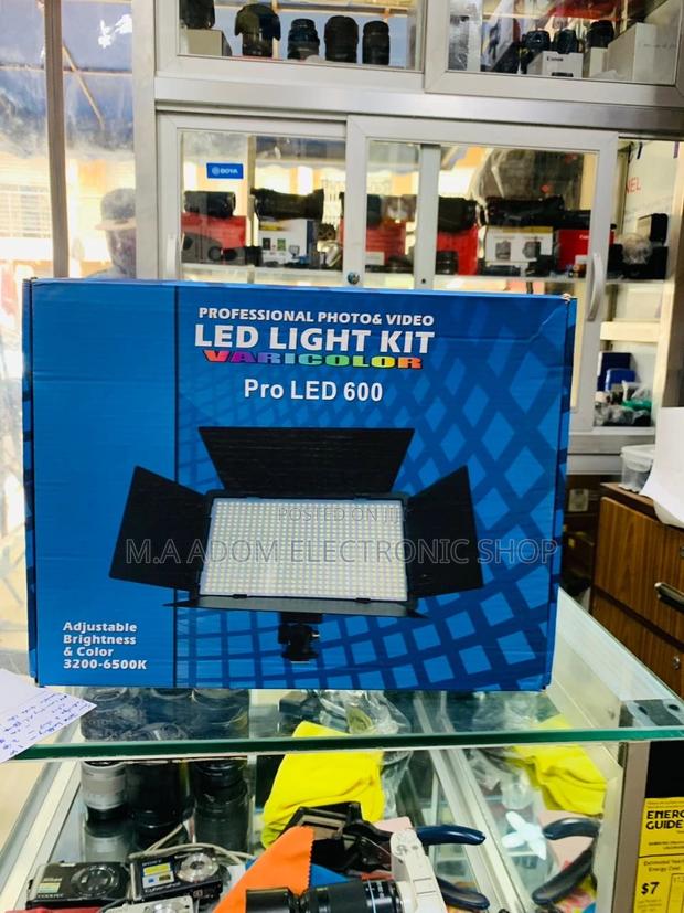 Newly in Stock Pro Led 600 Photo Video Led Light Kit. · Photo 2