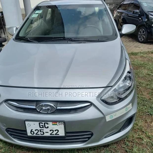 Silver Accent photo 4