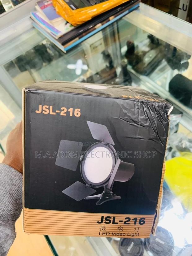Durable and Affordable JSL-216 Led Video Light. · Photo 2