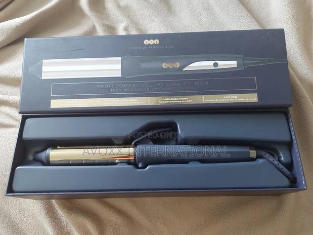 Power of Professional 1 1/4” Curling Iron Premium Titanium · Photo 3