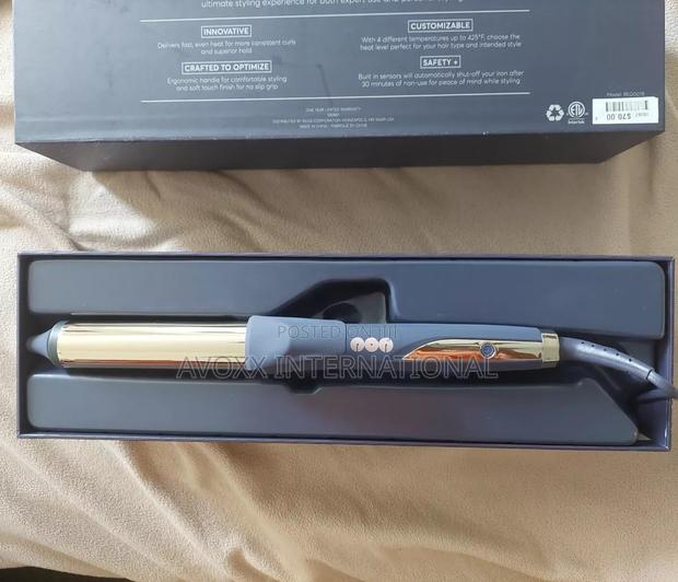 Power of Professional 1 1/4” Curling Iron Premium Titanium · Photo 4