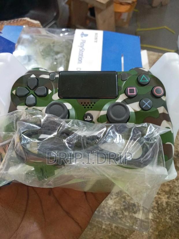 Ps 4 Dualshock4 Wireless Controller. Rechargeable . · Photo 4