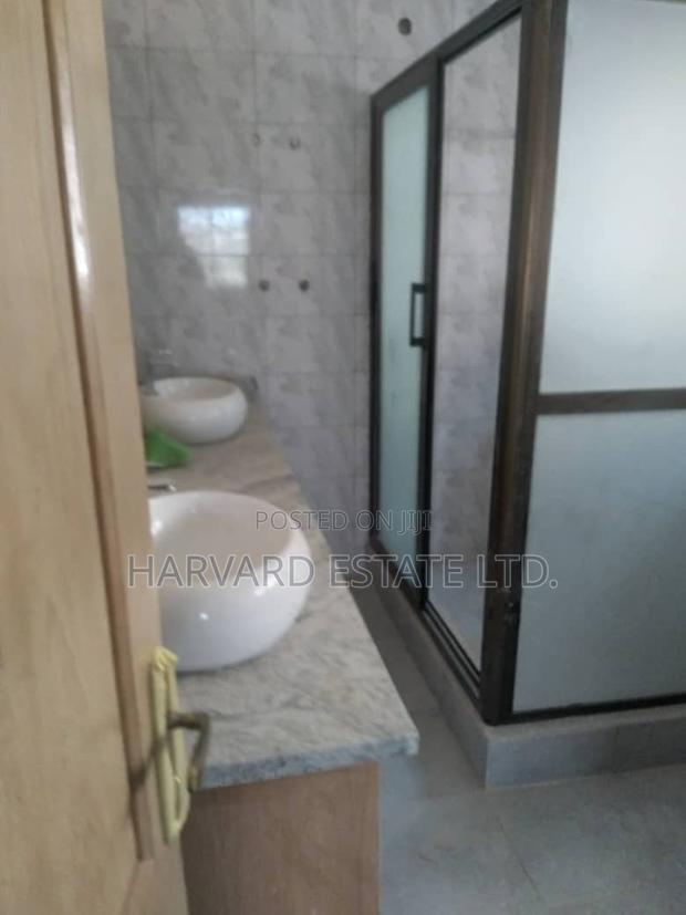 5bdrm House in Tech Fumesua, Kumasi Metropolitan for rent photo 5