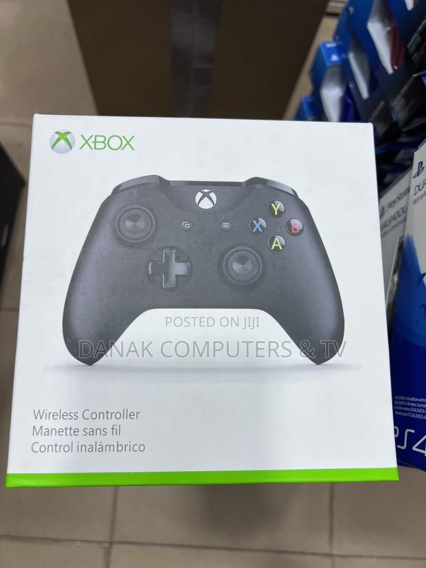 Xbox One Controller · Photo 2
