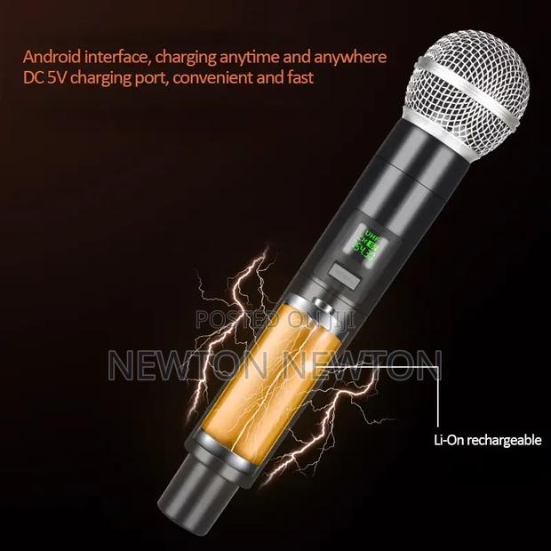Rechargeable Wireless Microphone photo 3