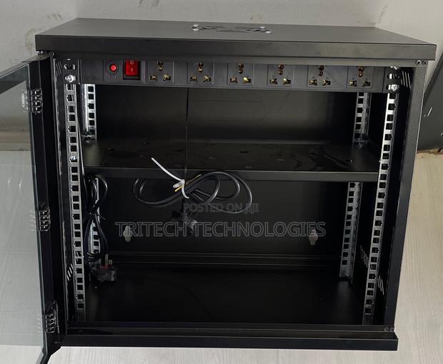 9u Cabinet 520x350x450 With Fan Pdu Tray · Photo 3