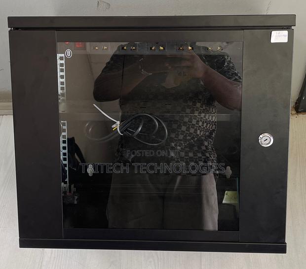 9u Cabinet 520x350x450 With Fan Pdu Tray · Photo 4