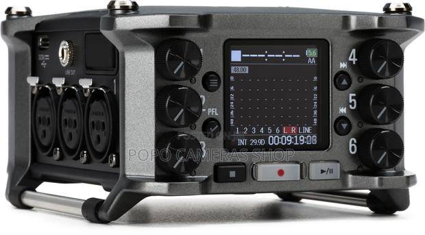 Zoom F6 Multitrack Field Recorder · Photo 2