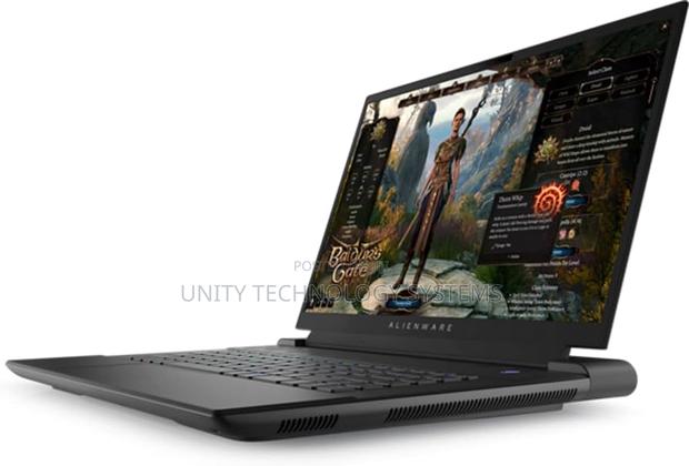 New Laptop Dell Alienware M16 16GB AMD Ryzen 9 SSD 1T photo 2