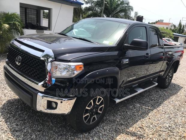 Toyota Tundra SR 5.7L V8 4x2 Double Cab Long Bed 8 ft. box 164.6 in. WB Black