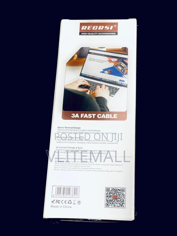 High Performing iPhone Charging Cable (CA-238) · Photo 4