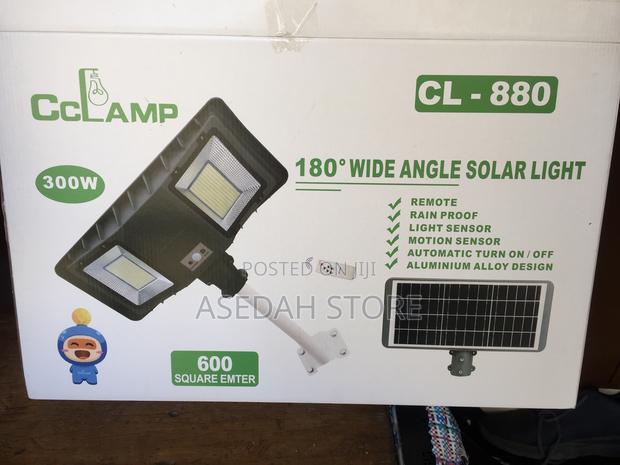 Street Solar Light 300w Remote Control · Photo 4