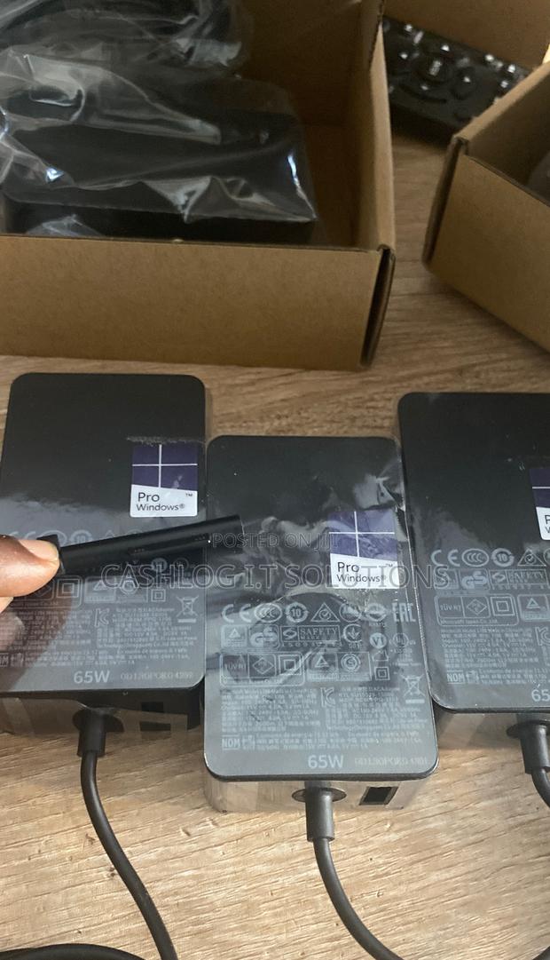 Surface Pro Charger photo 2