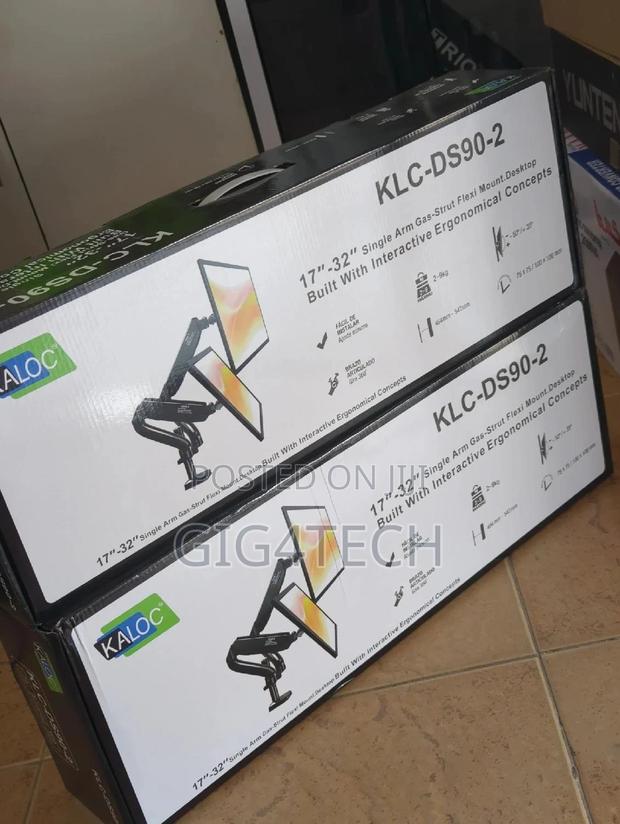 Dual Monitor Mount V10 17"-27" · Photo 3