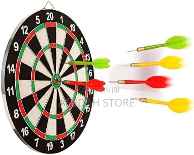 Dart Board Set 15" With 6 Dart Needles · Photo 3