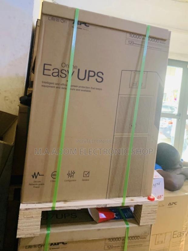Sealed in Box APC Easy UPS 10kva Online SRV 10000va 230V. · Photo 2