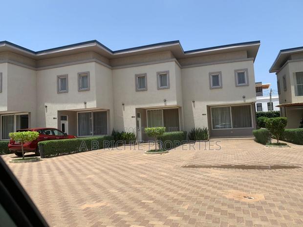 Furnished 2bdrm Townhouse / Terrace in Ab Richie Properties, Tseaddo · Photo 2