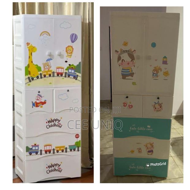 Plastic Baby Wardrobe · Photo 2