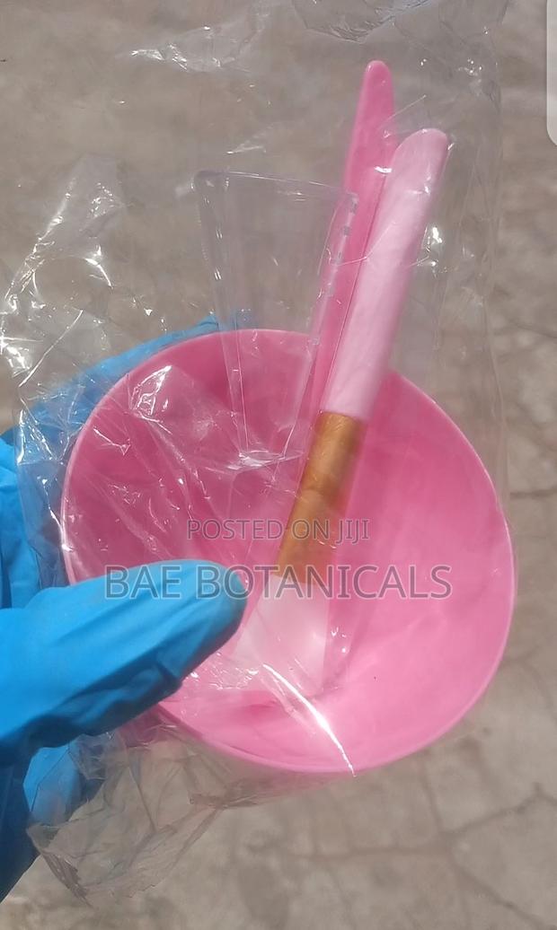 4 Piece Mixing Bowl Set · Photo 2