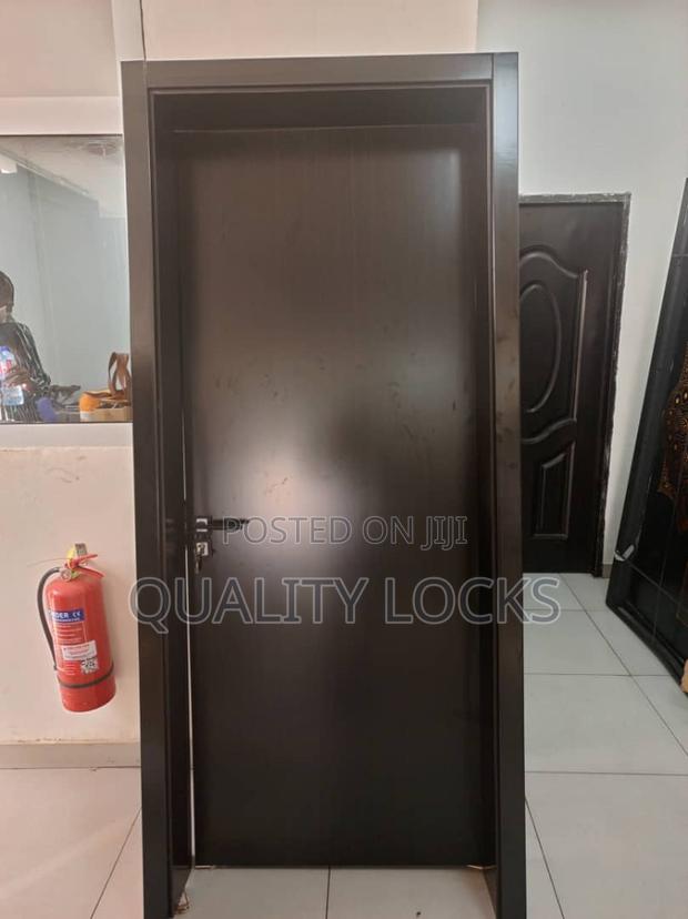 Special and Classic Room Door · Photo 2
