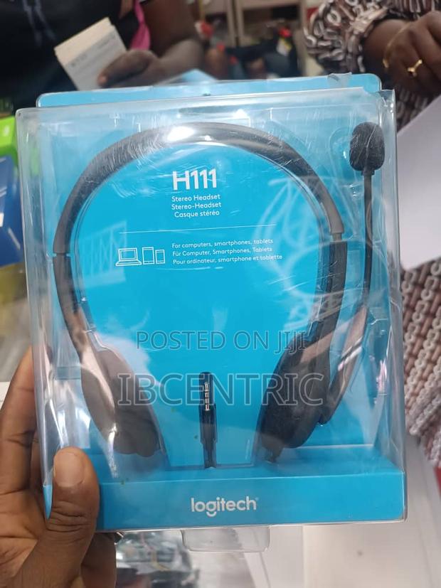 Logitech H111 Bluetooth Headset · Photo 3