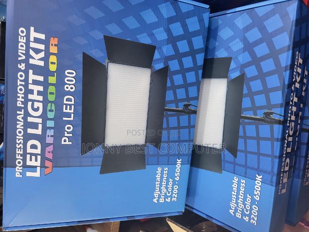 Pro LED 800 Video Light · Photo 3